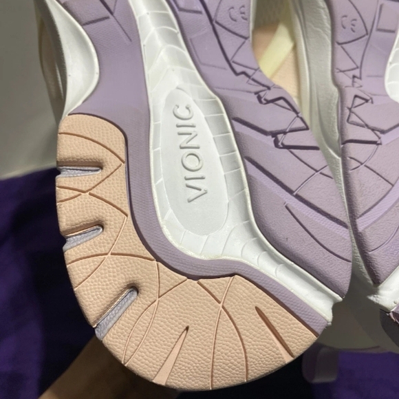 Vionic Berlin Sneakers Shoes White Multicolor Womens Size 10 Athletic Slip On - Picture 10 of 11